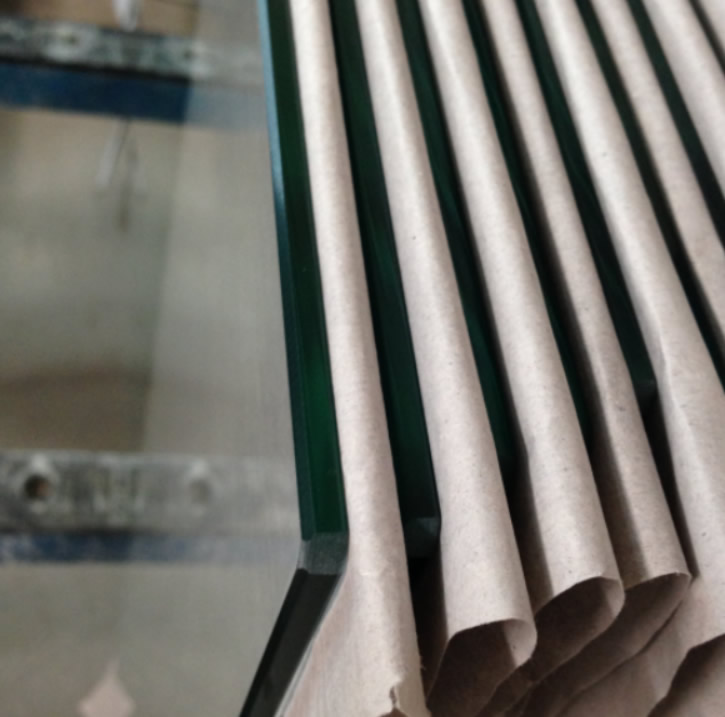 Tempered glass
