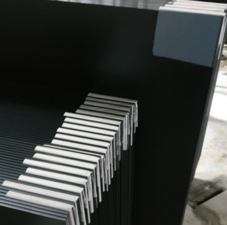 Tempered glass